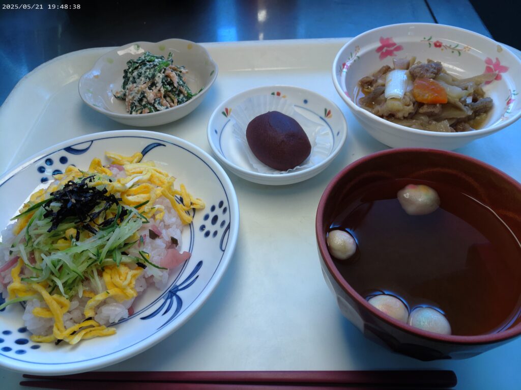 お誕生日会のお食事 4月