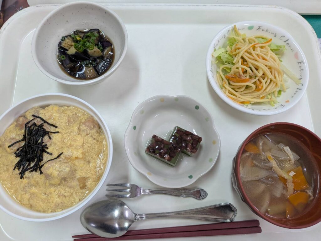 お誕生日会のお食事 6月